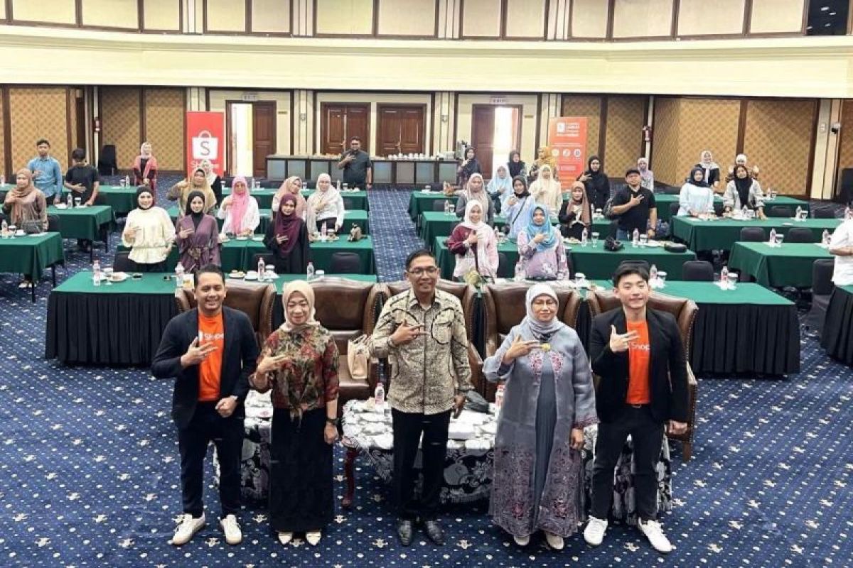 120 Warga Bukittinggi Ikuti Pelatihan Digital Shopee-Kemenekraf, Bekal Pemulihan Ekonomi Pascabencana