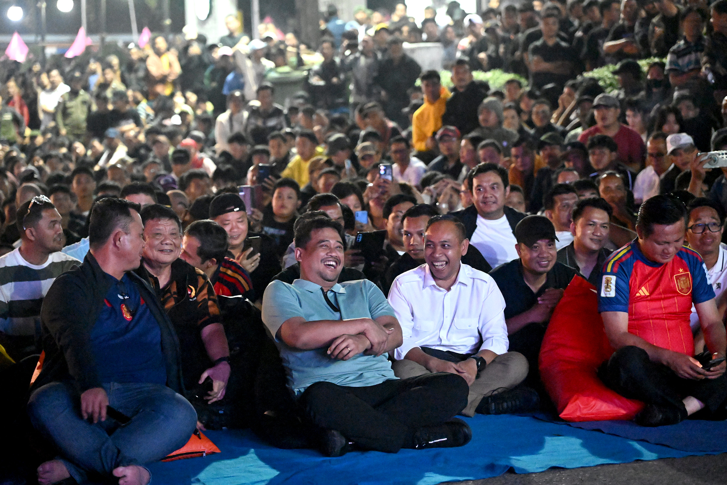 Nobar Final Piala Dunia 2026 di Gunungsitoli, Bobby Nasution dan Ribuan Warga Nias Padati Alun-Alun