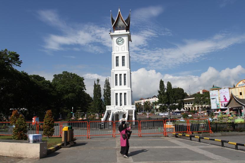 Pemkot Bukittinggi Relokasi PKL di Kawasan Jam Gadang ke Pasar Atas, Wali Kota: Cagar Budaya Nasional Harus Steril