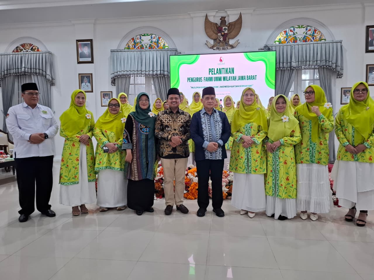 Bupati Sumedang Dorong Fahmi Ummi Jabar Perkuat Peran Perempuan Hingga Tingkat Desa, Ini Pesannya di Pelantikan 2026-2031