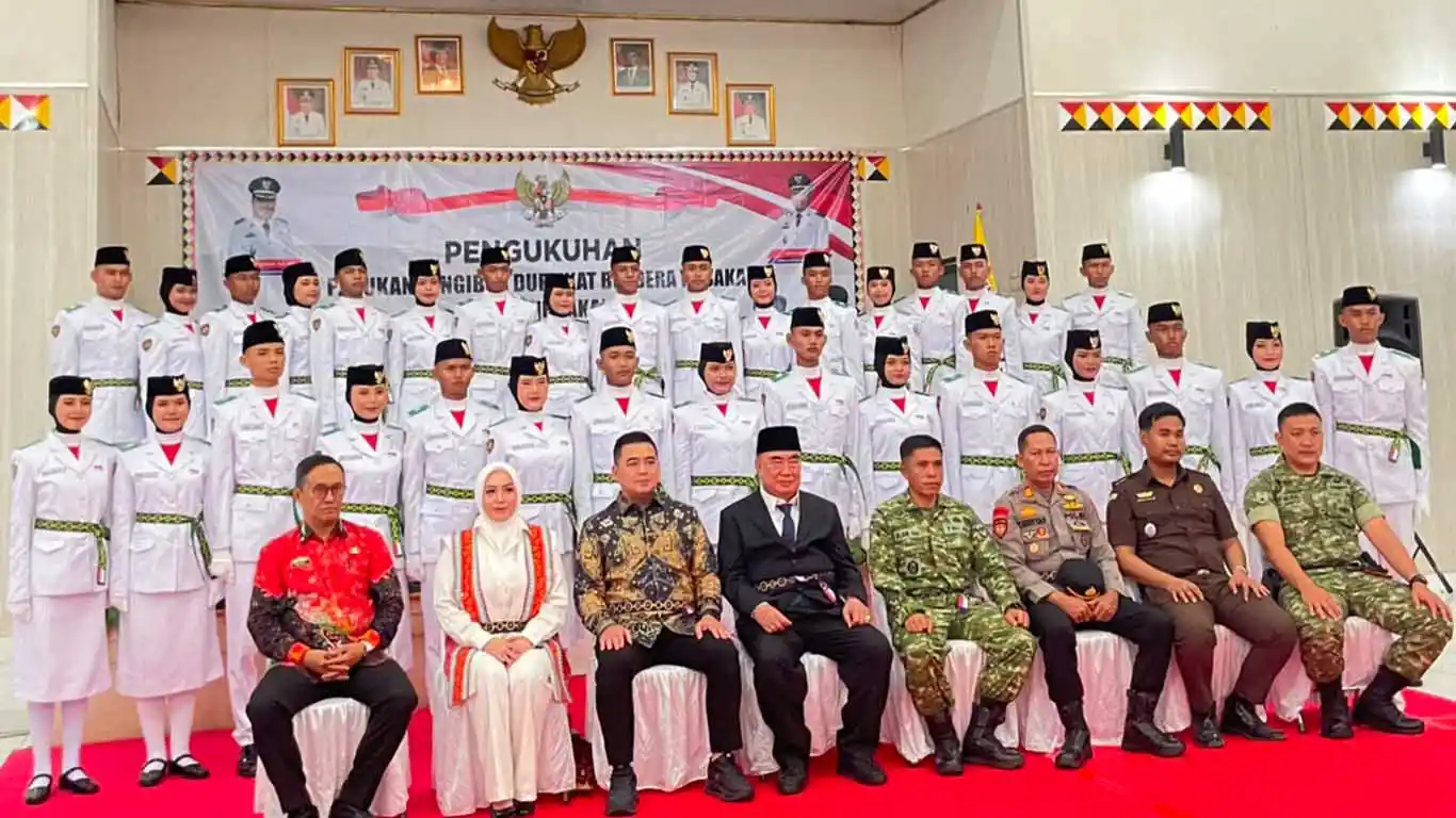 Bupati Tanggamus Kukuhkan 33 Paskibraka 2026, Ingatkan Jaga Stamina Jelang HUT ke-81 RI