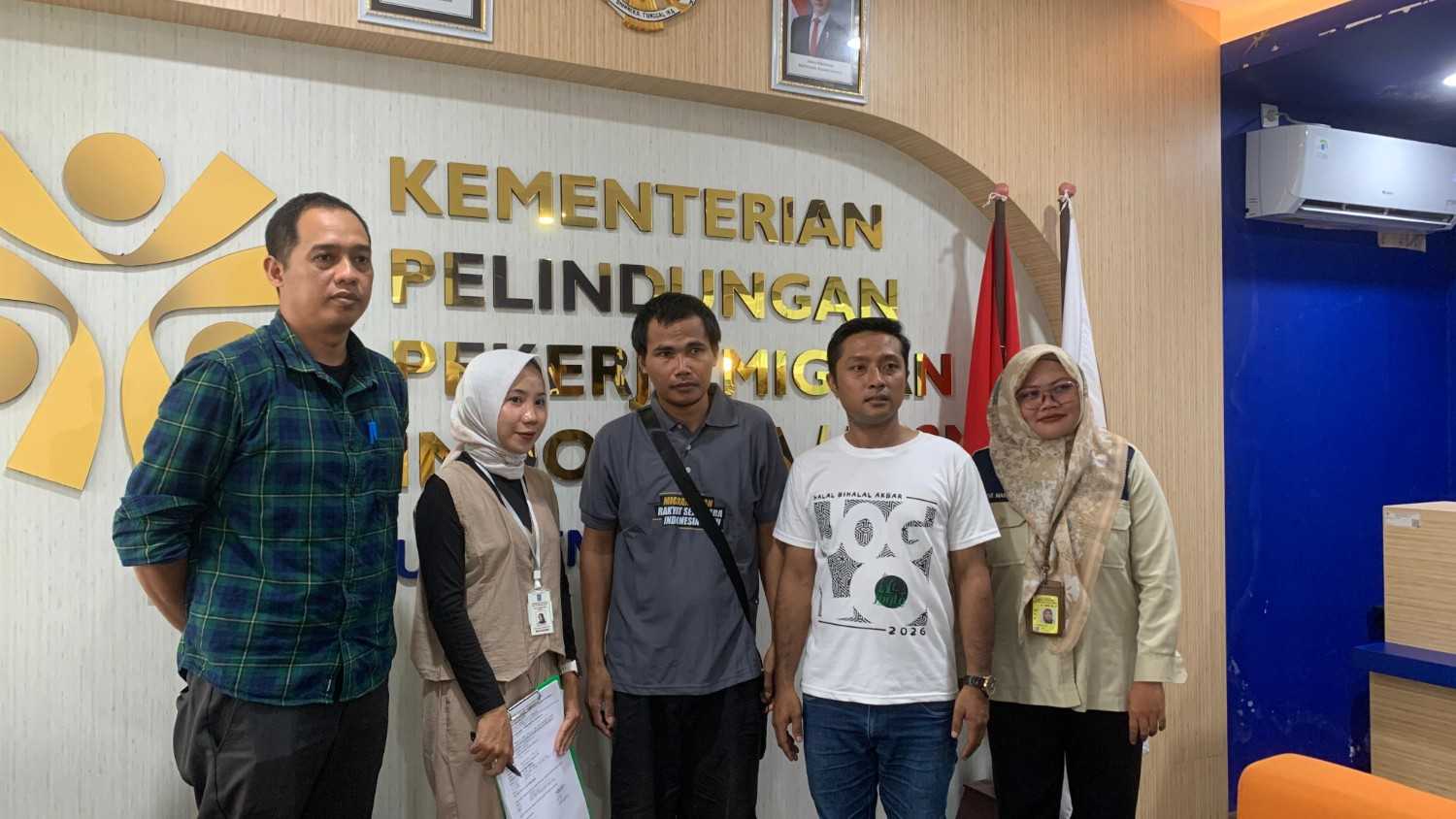 20 Tahun Hilang Kontak di Malaysia, PMI Asal Lombok Tengah Akhirnya Pulang ke Kampung Halaman