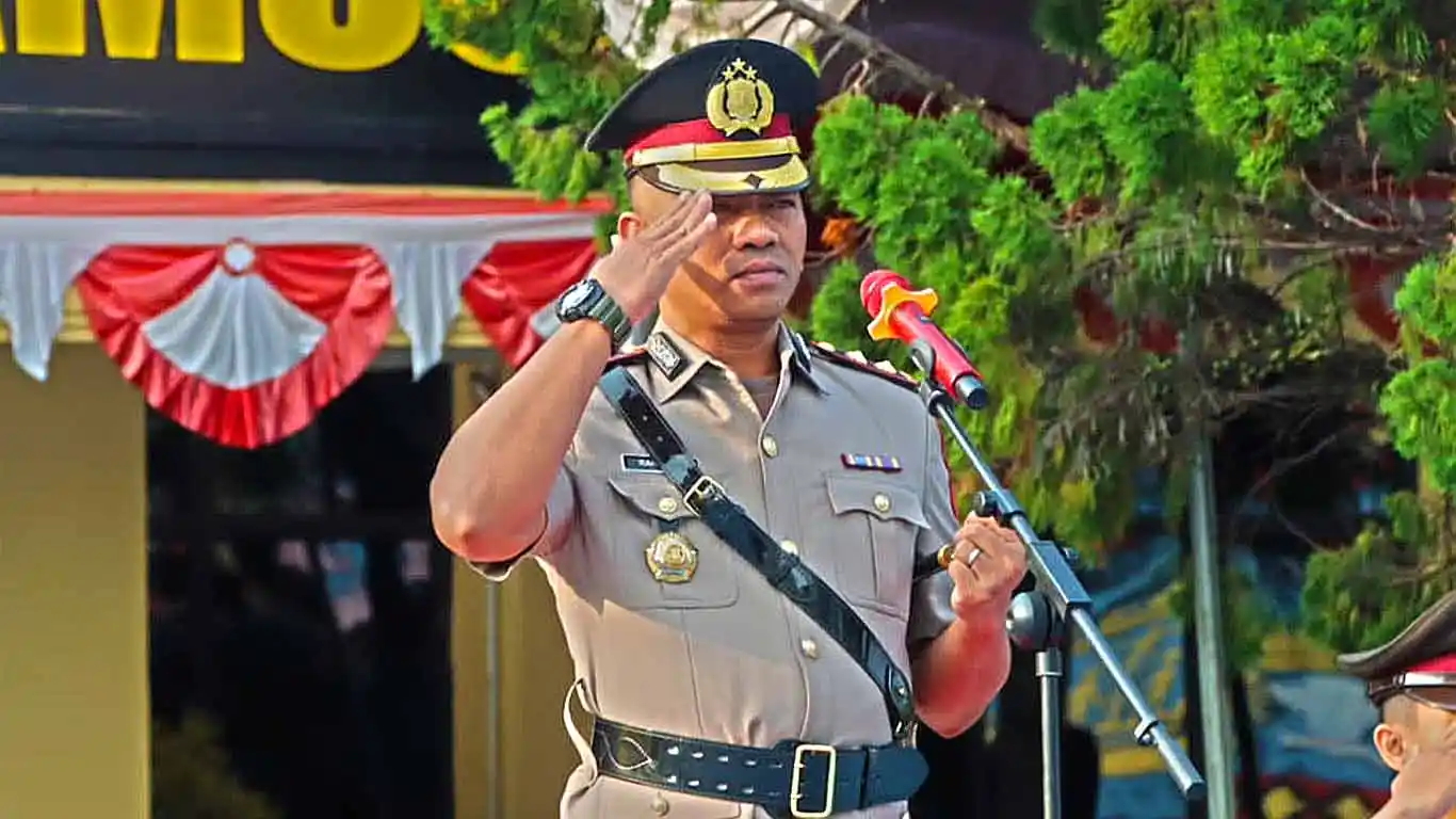 Polres Tanggamus Peringati Hari Juang Polri 2026, Kapolres Bacakan Proklamasi Polisi di Halaman Mapolres