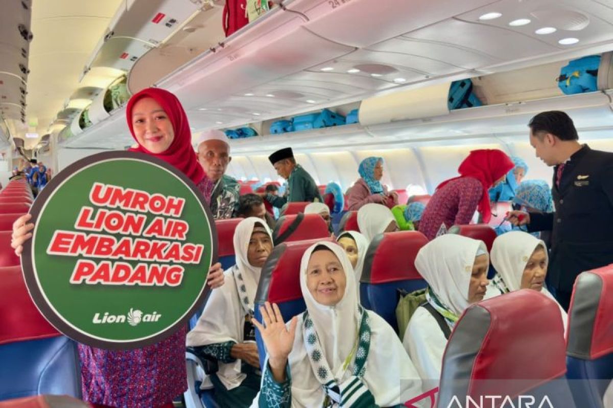 Lion Air Buka Lagi Penerbangan Langsung Padang-Jeddah, Jemaah Umrah Sumatera Barat Tak Perlu Transit Mulai 2026