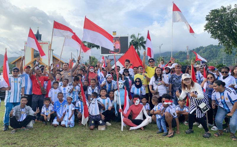 1.000 Warga Serui Padati Konvoi Merah Putih Sambut HUT ke-81 RI, Antusiasme Lampaui Target Kodim