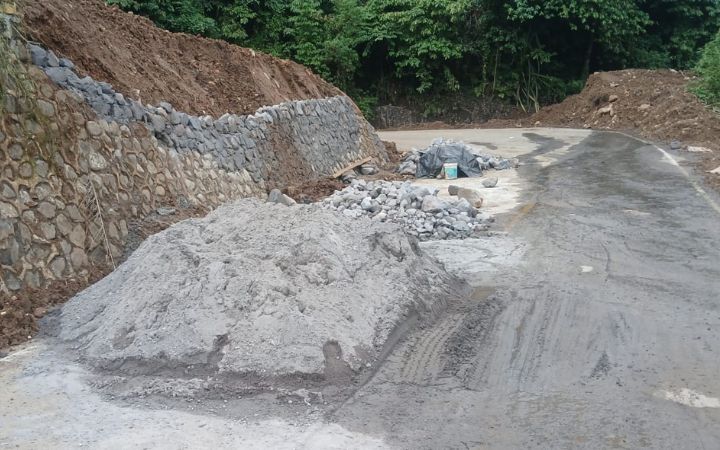 BPJN Aceh Tutup Jalan Enang-Enang di Bener Meriah, Jembatan Miring Akibat Banjir Belum Diperbaiki