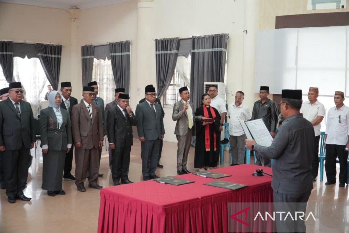 Bupati Gorontalo Utara Thariq Modanggu Lantik 18 Pejabat Struktural: Inilah Daftar Lengkap dan Posisi Baru
