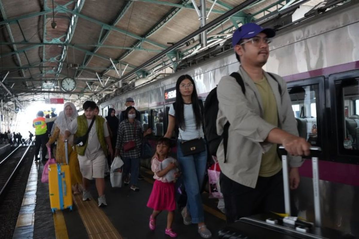 KAI Daop 6 Yogyakarta Layani 6,9 Juta Penumpang Jarak Jauh di Semester I 2026, Melonjak 115 Persen