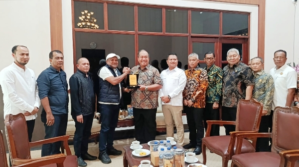 Bupati Bireuen Kunjungi Pemkab Asahan, Ucapkan Terima Kasih atas Bantuan Rp30 Miliar untuk Bangun Jalan 10 Km Pascabencana