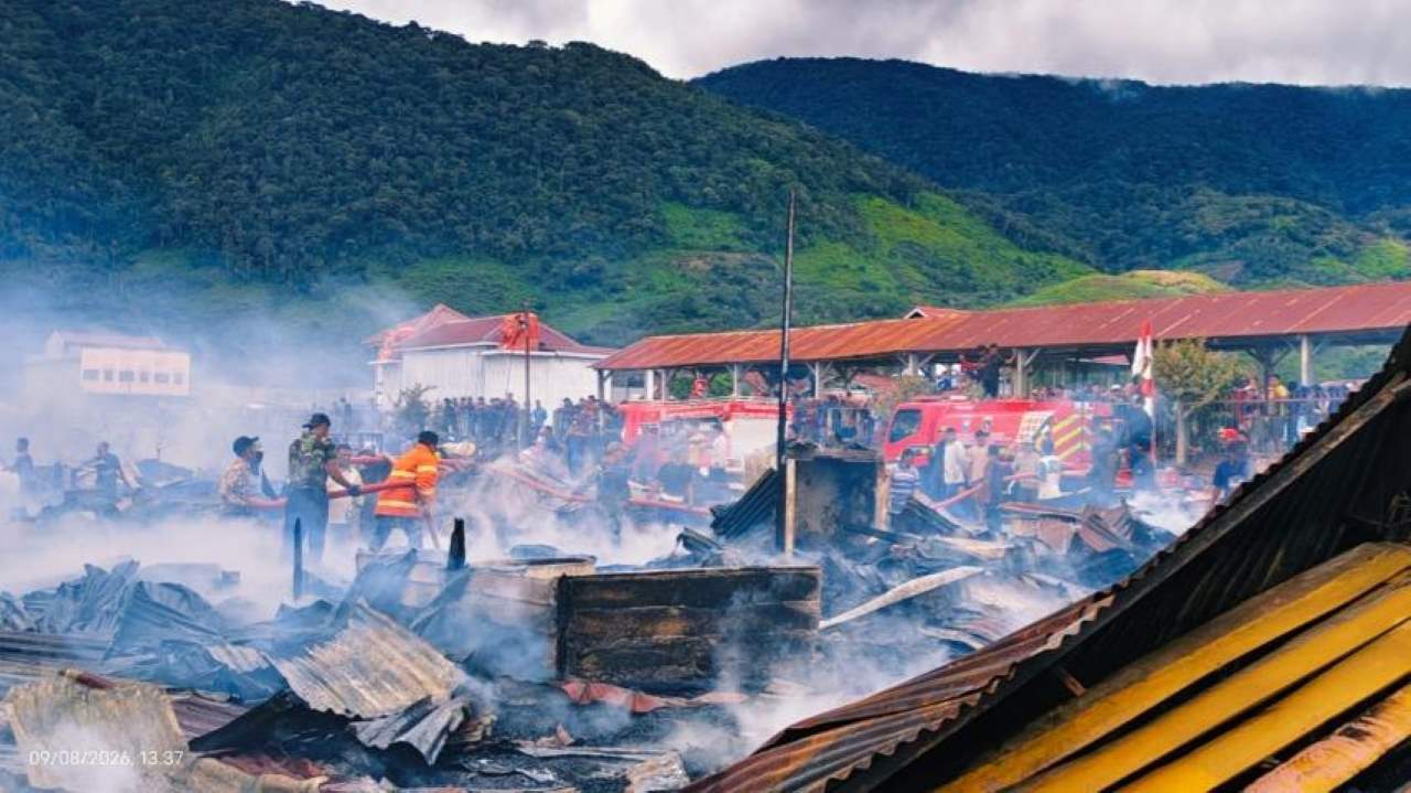 Kebakaran di Kampung Jeget Ayu Aceh Tengah Hanguskan 96 Rumah Warga, BPBD Kerahkan 5 Armada Damkar