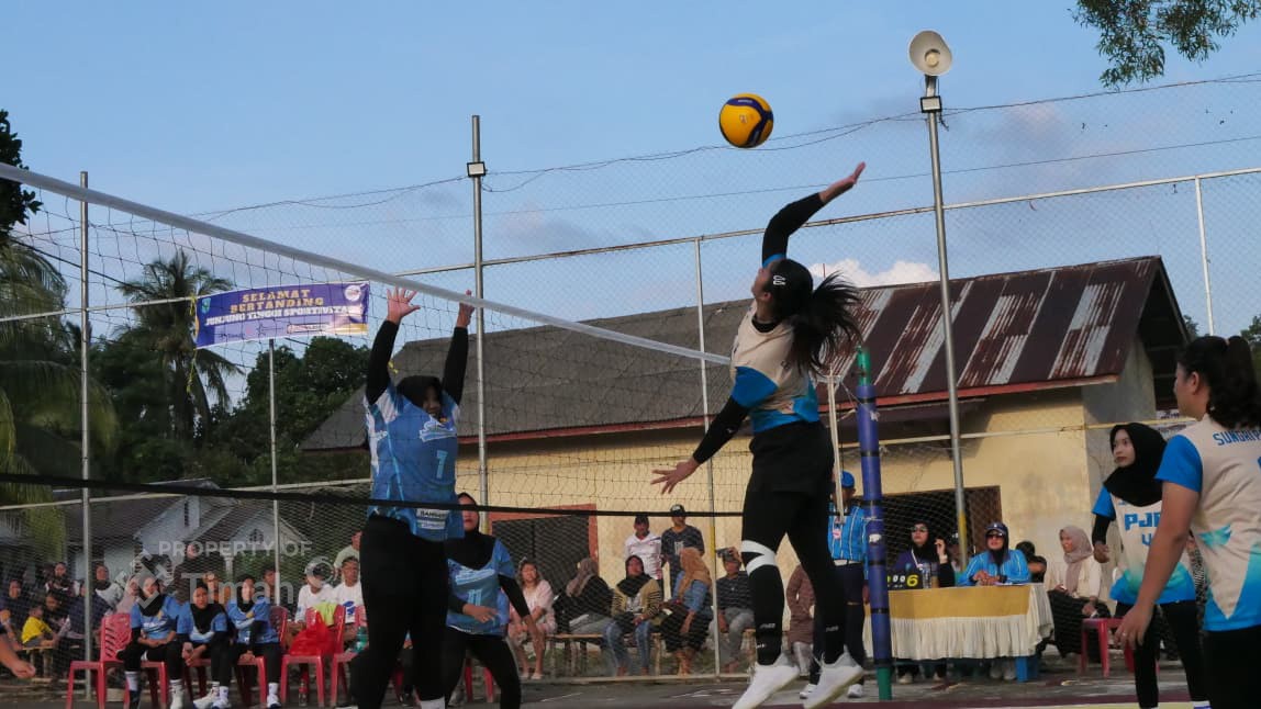 Turnamen Bola Voli Putri Kades Cup I Desa Terong Resmi Digelar, 11 Tim Bertanding Berkat Dukungan PT TIMAH