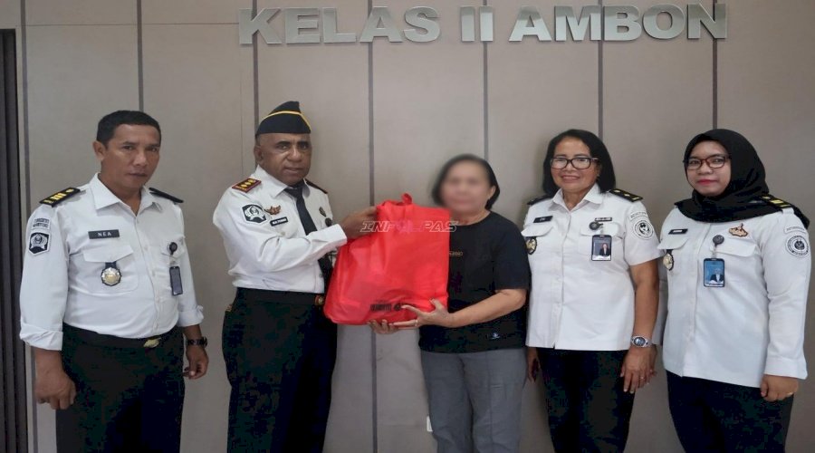 LPKA Ambon Salurkan Bantuan Sosial ke Warga Sekitar, Bentuk Kepedulian di Tengah Keterbatasan