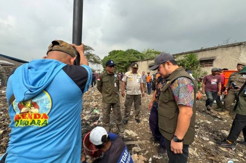Pemkot Tangerang Segel TPS Ilegal di Lahan Bandara Soekarno-Hatta, Uji Sampel Tanah dan Air Digelar