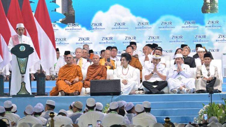 Zikir dan Doa Kebangsaan di Monas: Toleransi Beragama Jadi Modal Sosial Menuju Indonesia Emas