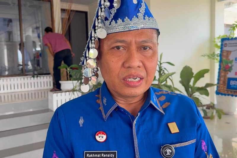 Kemenkum Sulteng Serahkan 4 Sertifikat Hak Cipta ke Pemkab Buol, Tiga di Antaranya Motif Batik Khas Daerah
