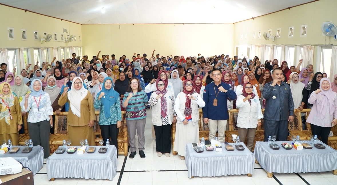 BI Malut Gandeng PKK dan Komunitas GAMALAMA di Tidore Edukasi Ibu-Ibu Kenali Ciri Uang Palsu