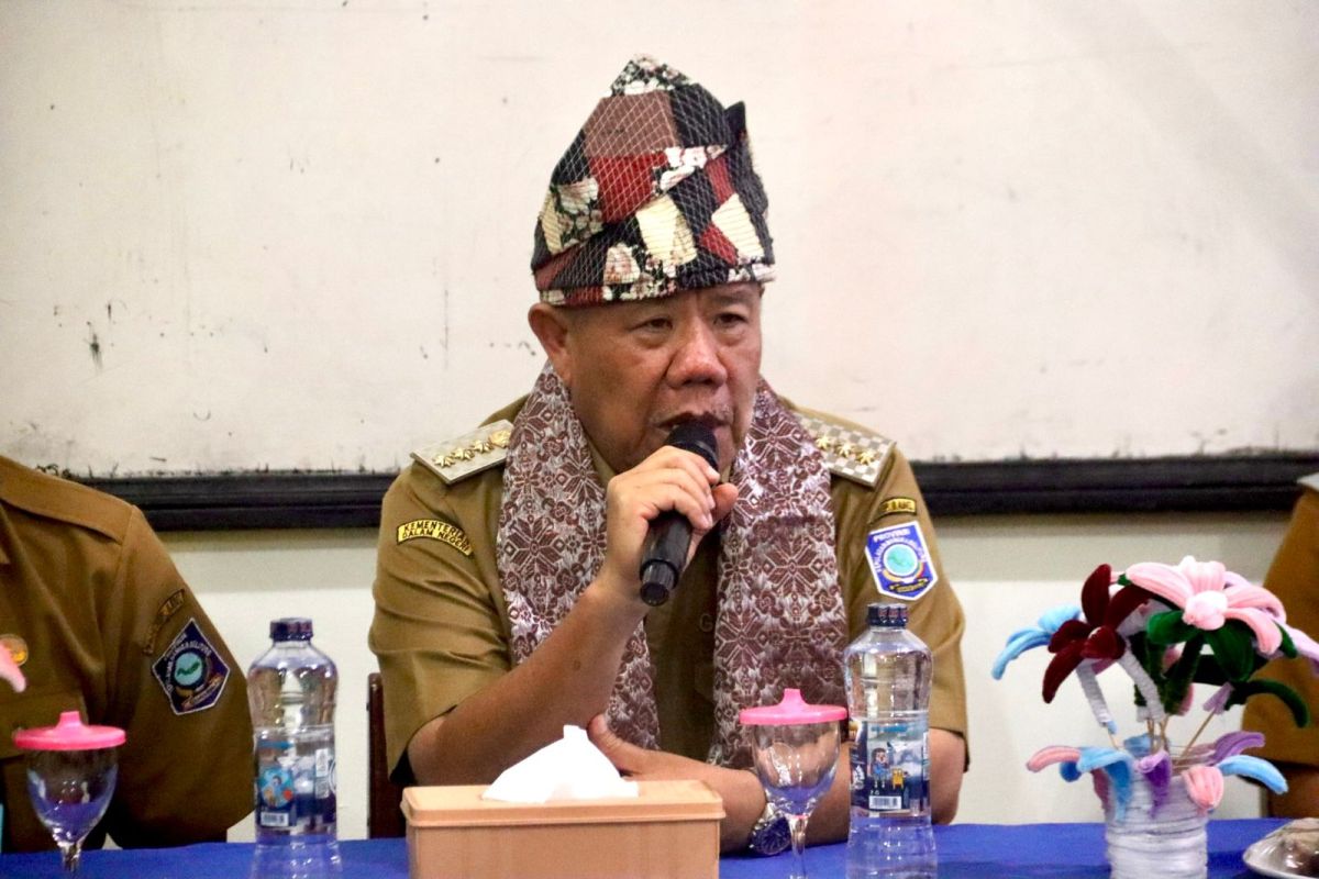 Gubernur Babel Hidayat Arsani Tinjau Langsung SMKN 1 Badau dan SMK Yaperbel, Serap Aspirasi Guru soal Kesejahteraan