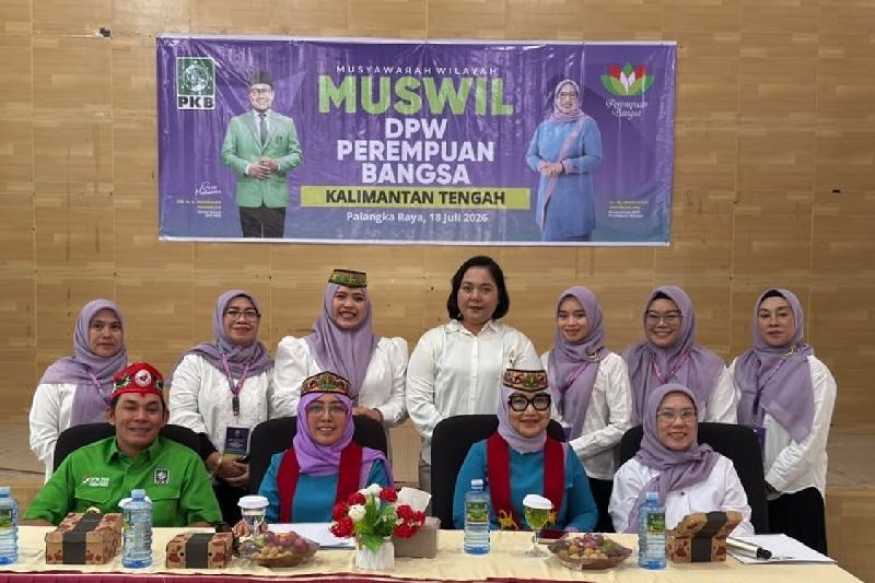 Tokoh Perempuan Murung Raya Dina Maulidah Pimpin Perempuan Bangsa Kalteng, Fokus Wirausaha dan Pelatihan