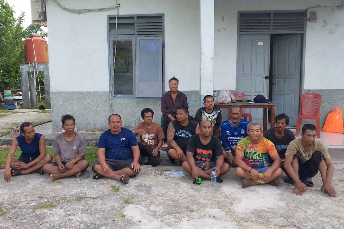 Imigrasi Aceh Awasi 13 ABK Kapal Thailand yang Terdampar di Perairan Simeulue Cut