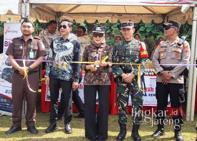 TMMD Sengkuyung di Bringinsari Kendal Resmi Berakhir, Jalan Rabat Beton 700 Meter Kini Jadi Primadona Warga