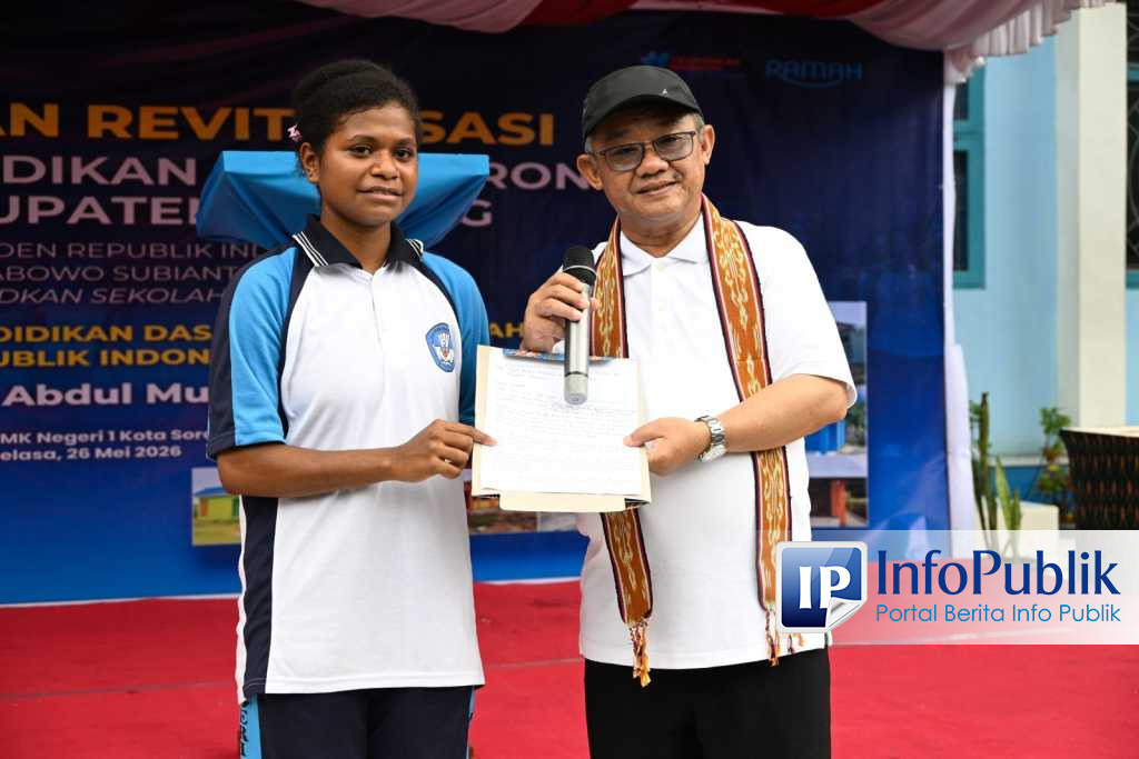 Murid SMK di Sorong Sampaikan Surat Terima Kasih ke Presiden Prabowo, Fasilitas Sekolah Disebut Makin Layak