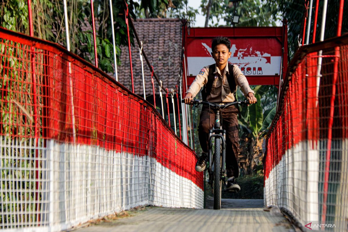 Jembatan Gantung Garuda di Bantul Resmi Jadi Penghubung Dua Dusun, Pelajar dan Warga Kini Mudah Akses Sekolah