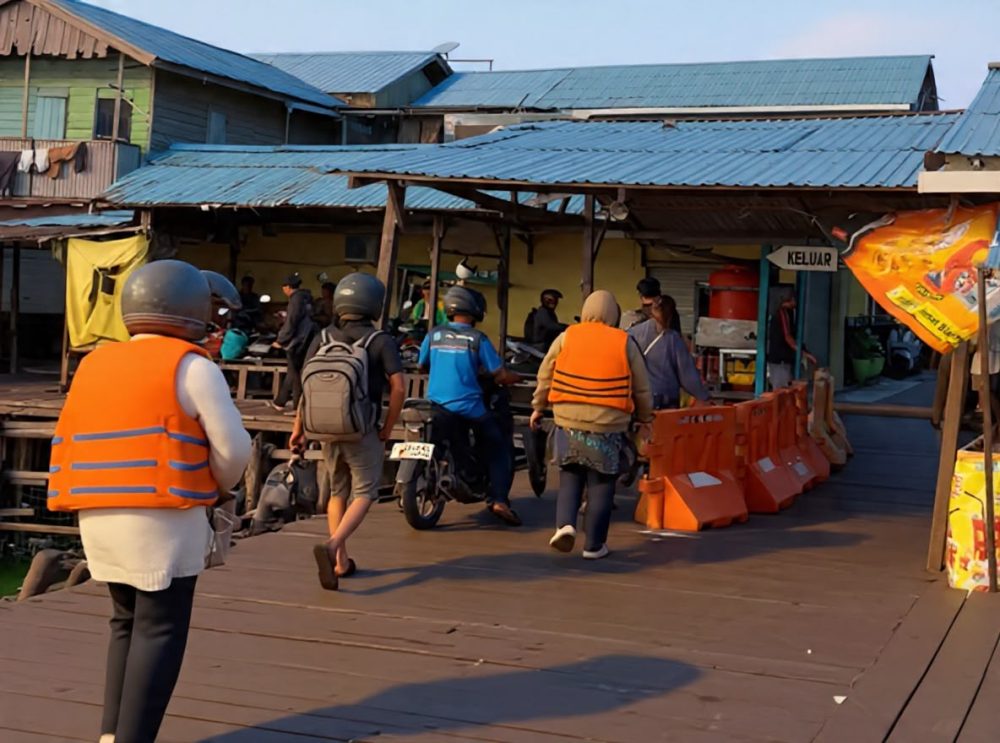 Life Jacket di Pelabuhan Penajam Tinggal 30 Buah, Dishub Imbau Penumpang Tetap Pakai saat Gelombang Tinggi hingga September 2026
