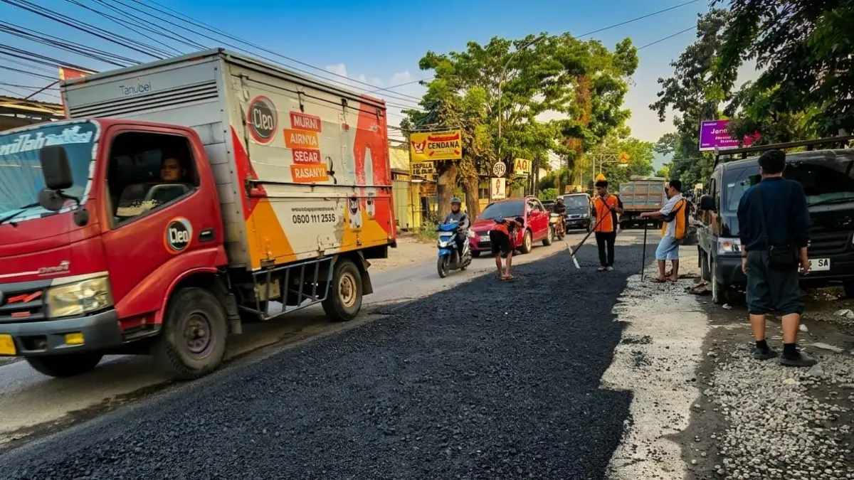 Respons Cepat Wali Kota Semarang Agustina Wilujeng Atasi Keluhan Warga soal Kerusakan Tanjakan Kalipancur