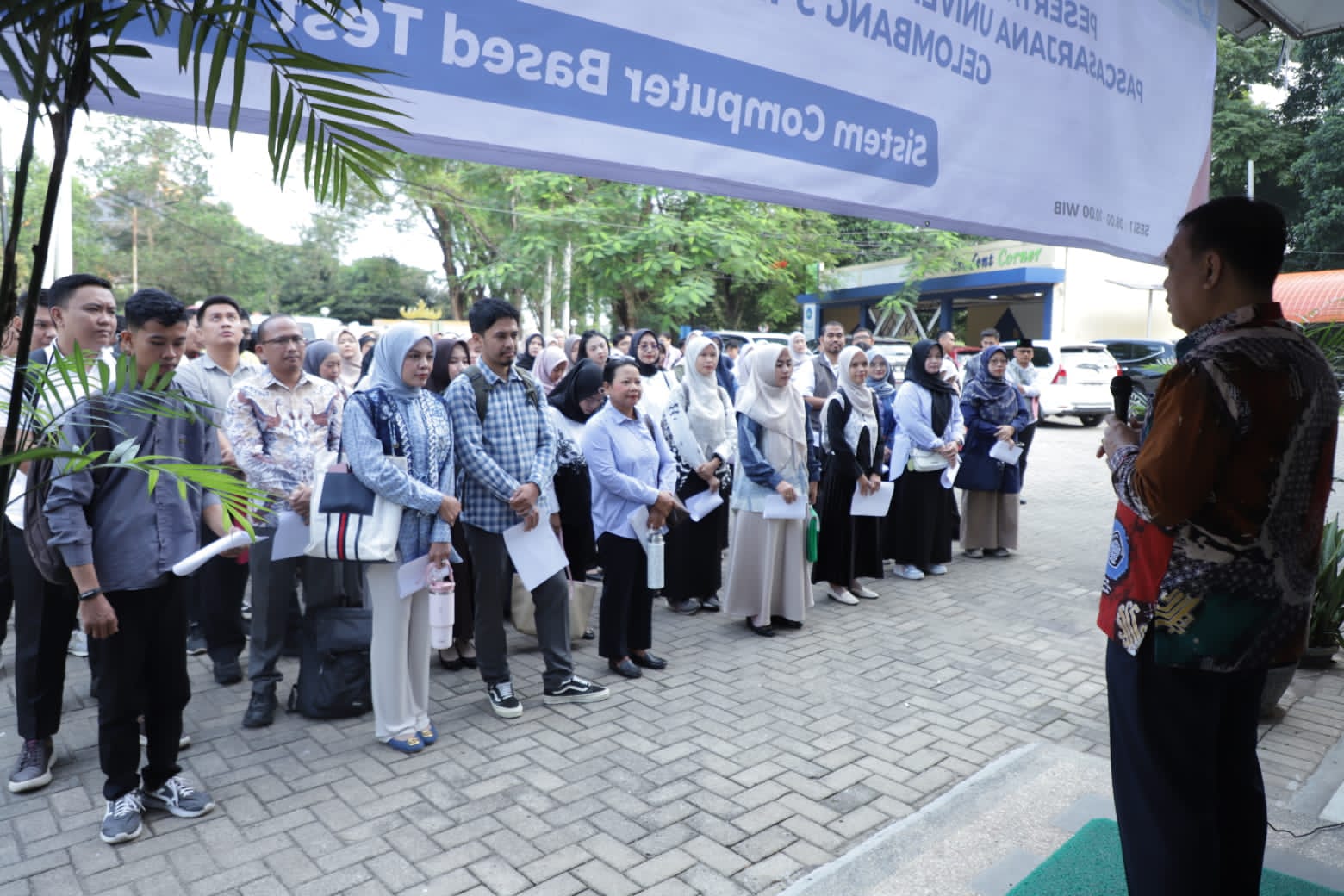 186 Peserta Ikuti Ujian Masuk Pascasarjana Unila Gelombang 3, Passing Grade S2 462 dan S3 490