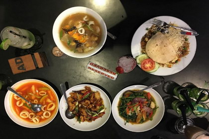 3 Tempat Sarapan Legendaris di Semarang, dari Nasi Ayam Bu Pini hingga Mie Kopyok Pak Dhuwur