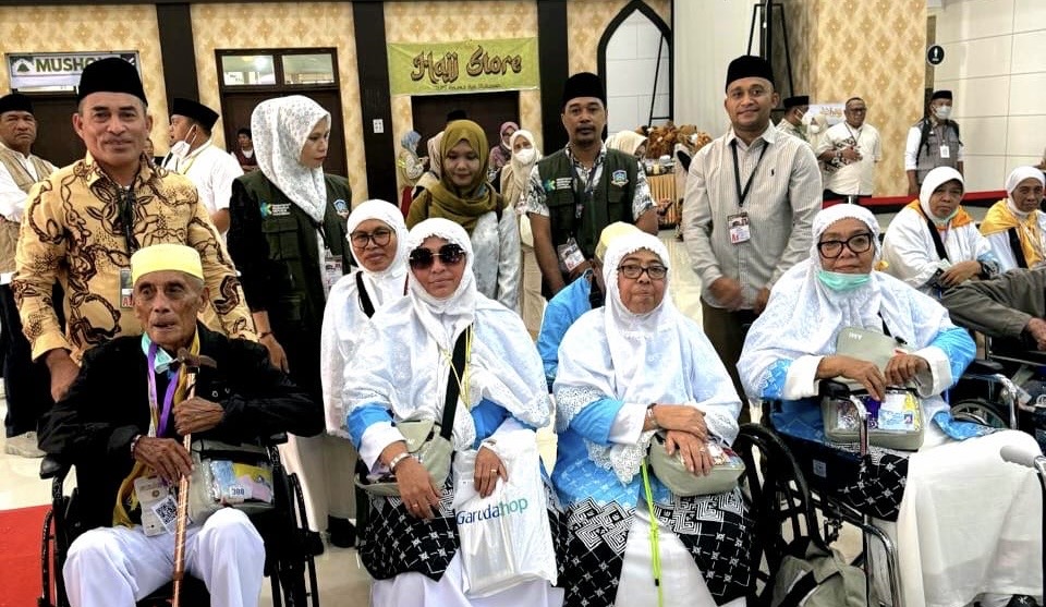 Enam Jemaah Haji Asal Morotai Tiba di Ternate Besok, Pemda Siapkan Jalur Darat Alternatif ke Tobelo