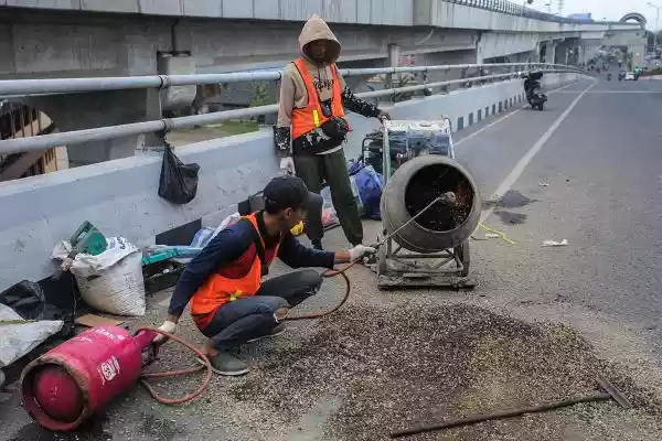 Anggaran Pemeliharaan Jalan Sumsel 2026 Anjlok Jadi Rp380 Miliar, 70 Ruas Baru Diperbaiki Mulai Juli