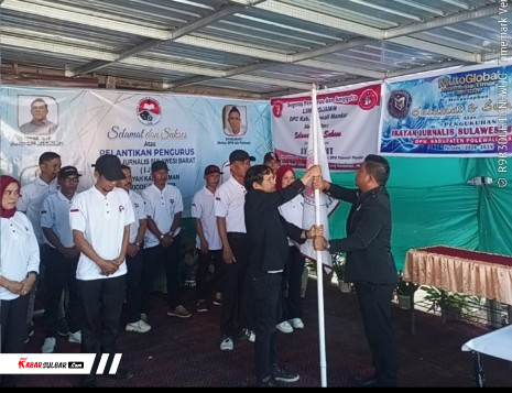 Pengurus DPW IJS Polewali Mandar Resmi Dilantik, Ketua DPP Irham Tekankan Sinergi dan Edukasi Jurnalis