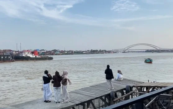 Cuaca Palembang dan Sumsel Hari Ini Cerah Berawan, BMKG Imbau Warga Siapkan Jas Hujan
