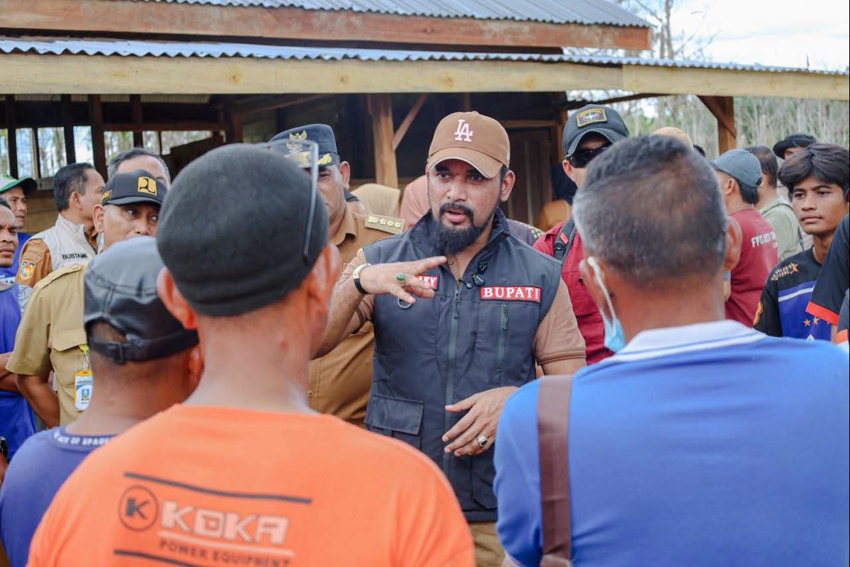 Bupati Aceh Timur Tinjau Lokasi SD Sarah Gala, Target Pembangunan Permanen Selesai Akhir 2026