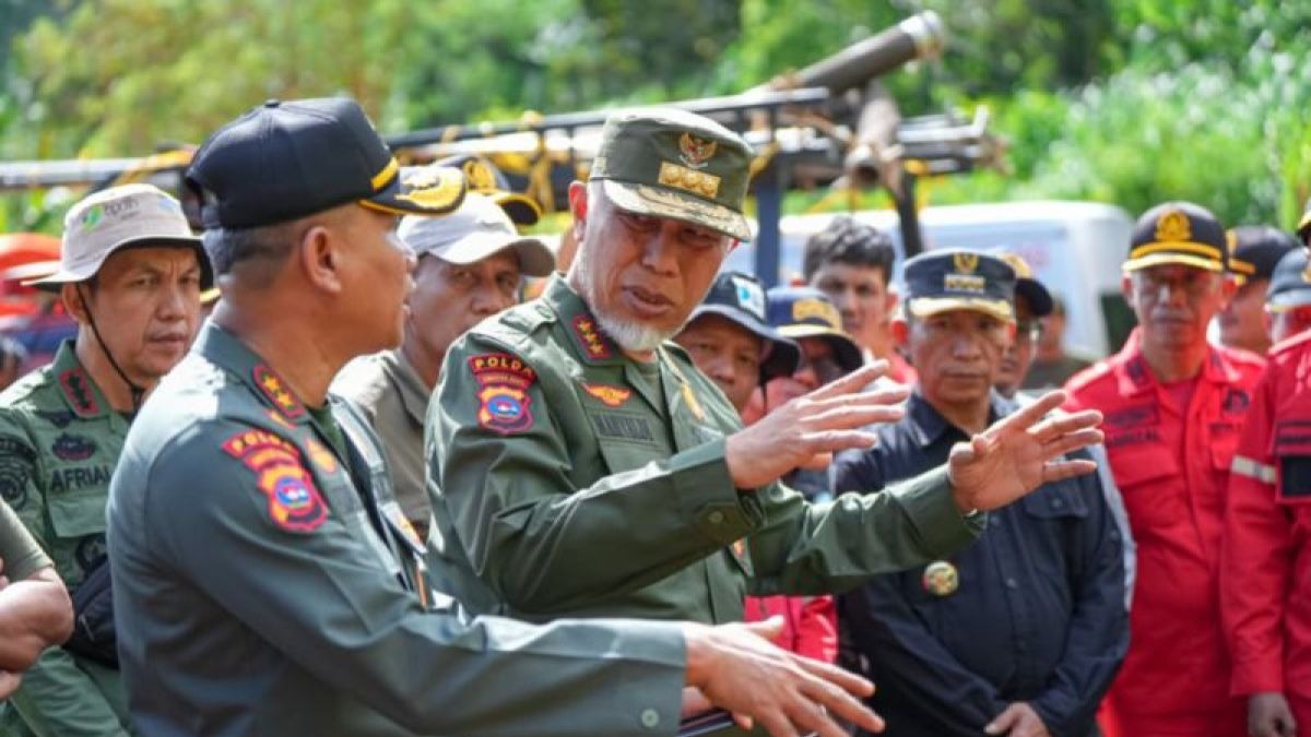 Gubernur Mahyeldi Pimpin Apel Siaga Karhutla 2026 di Agam, 110 Kejadian Tahun Lalu Jadi Peringatan