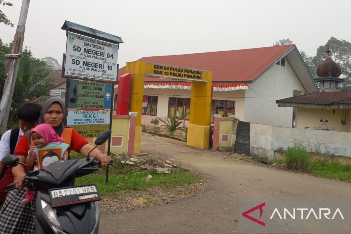 Kabut Asap Kiriman Selimuti Dharmasraya, PAUD hingga SMP Belajar dari Rumah Selasa 6 Oktober 2026