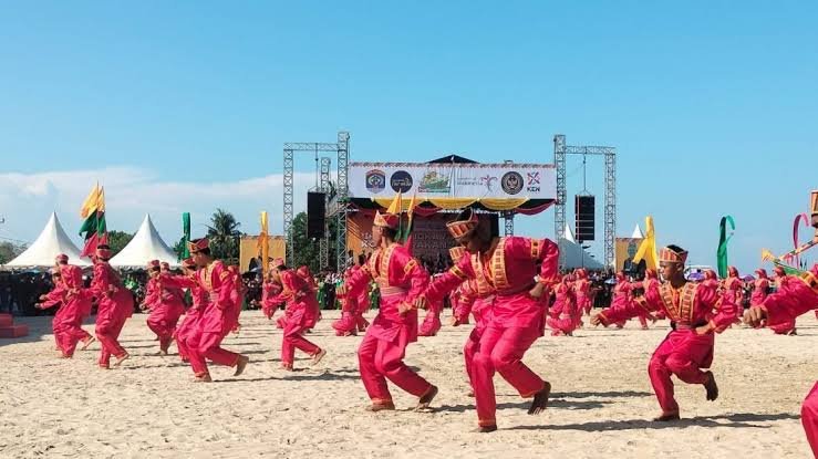 Jumlah Penari Dikurangi, Tarian Kolosal Iraw Tengkayu 2026 di Tarakan Tetap Usung Filosofi Budaya Tidung