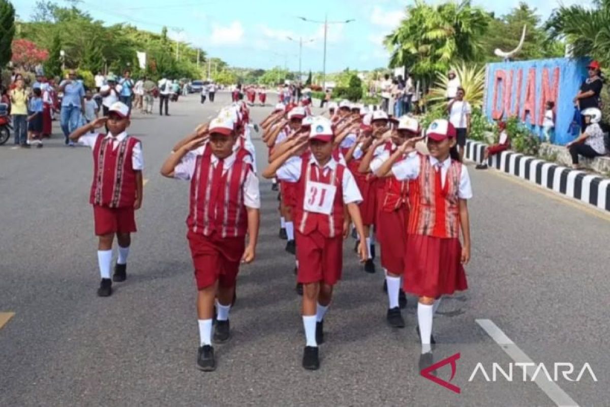 Ribuan Pelajar di Kepulauan Tanimbar Ikuti Lomba Baris Indah, Sekda: Bentuk Disiplin dan Semangat Kebangsaan
