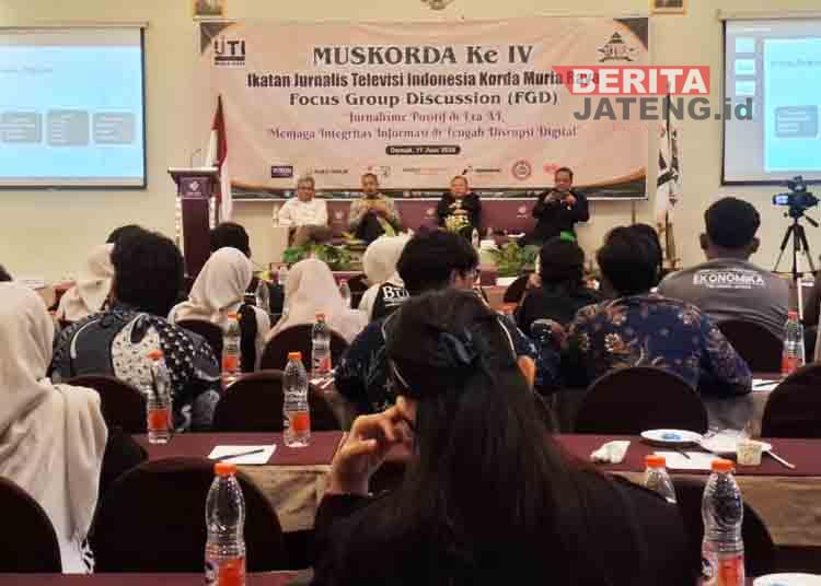 IJTI Muria Raya Gelar FGD Jurnalisme di Era AI di Demak, Akurasi dan Verifikasi Disebut Tak Tergantikan Mesin