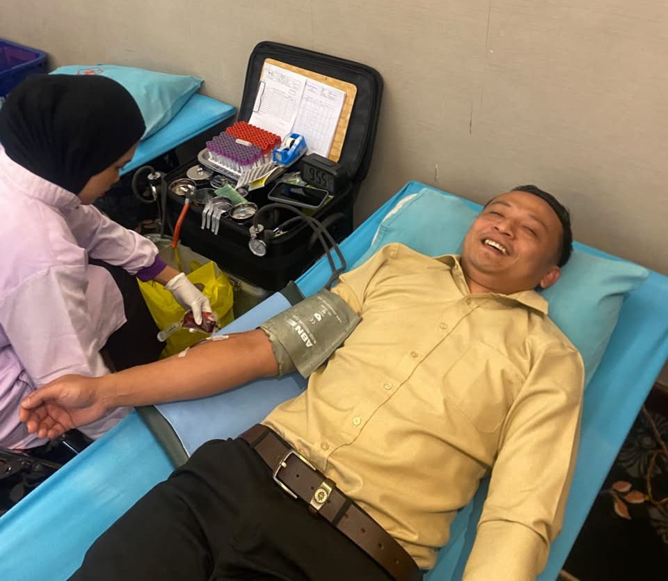 Adhiwangsa Hotel Solo Gelar Donor Darah “Together We Give”, Libatkan Karyawan dan Warga Sekitar