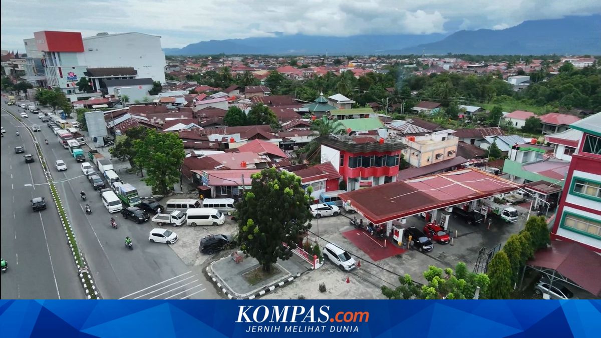 Krisis Solar di Sumatera Barat Sudah 3 Bulan, Sopir Bus Kehilangan Trip dan Logistik Terhambat di Jalur Lintas Barat