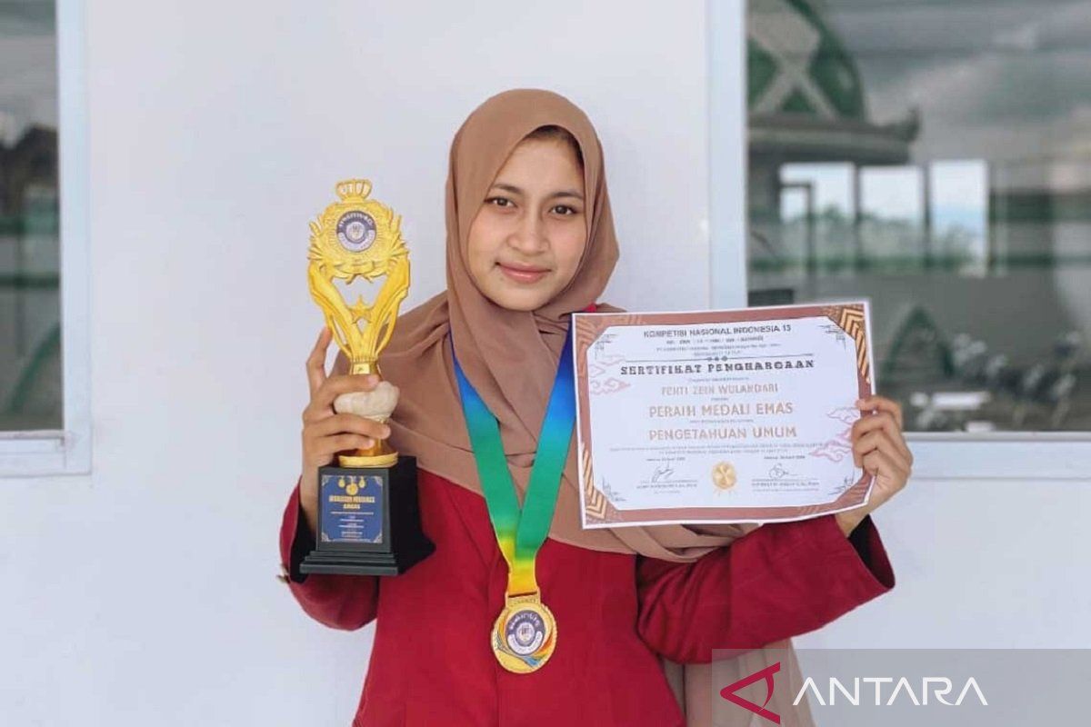 Mahasiswi FKIP UM Sumatera Barat Fenti Zein Wulandari Raih Medali Emas Kompetisi Nasional Indonesia, Bukti Kampus Cetak Prestasi