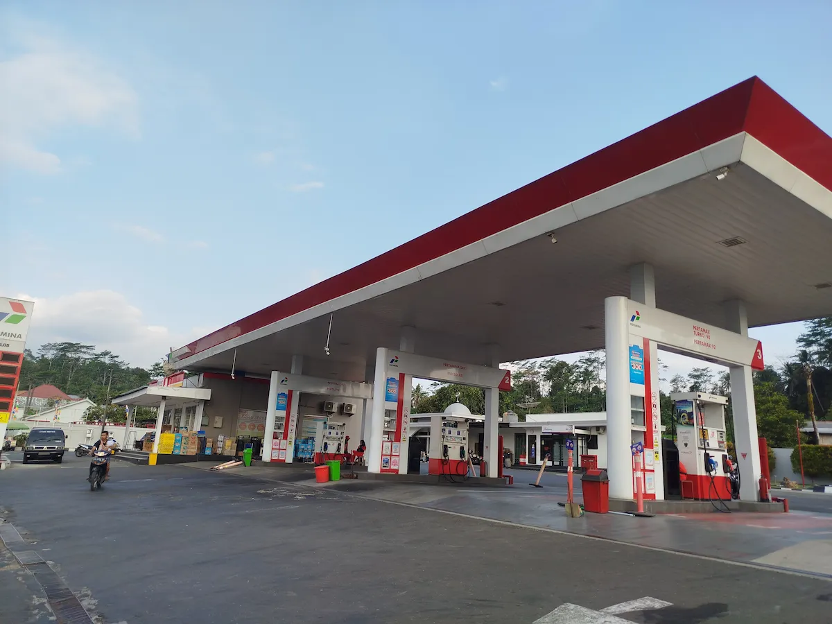 4 Perampok Bersajam Sekap Petugas SPBU Selokromo Wonosobo, Gasak Uang Ratusan Juta dan DVR CCTV