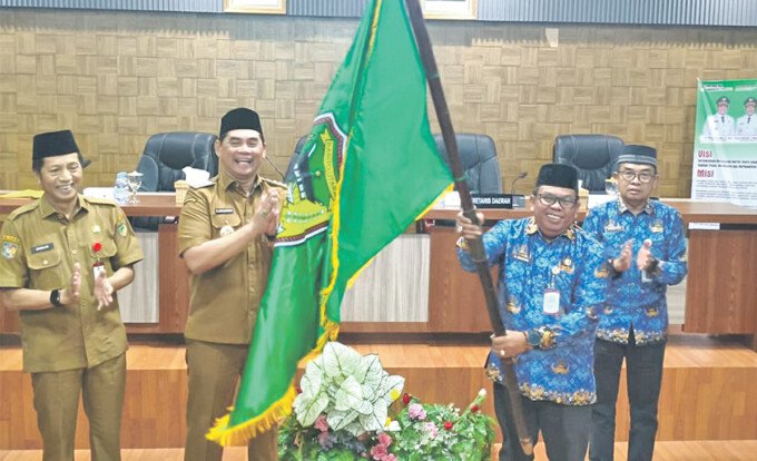 Bupati Barito Utara Resmi Berangkatkan 59 Peserta MTQ Korpri ke Murung Raya, Targetkan Prestasi di 18 Cabang Lomba