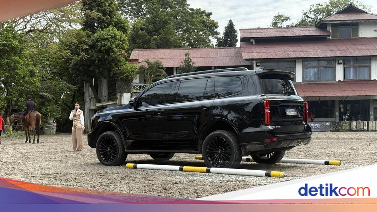 GWM Tank 500 Diesel Black Warrior Edition Meluncur, Serba Hitam dengan Mesin 2.4 Liter Bertorsi 480 Nm