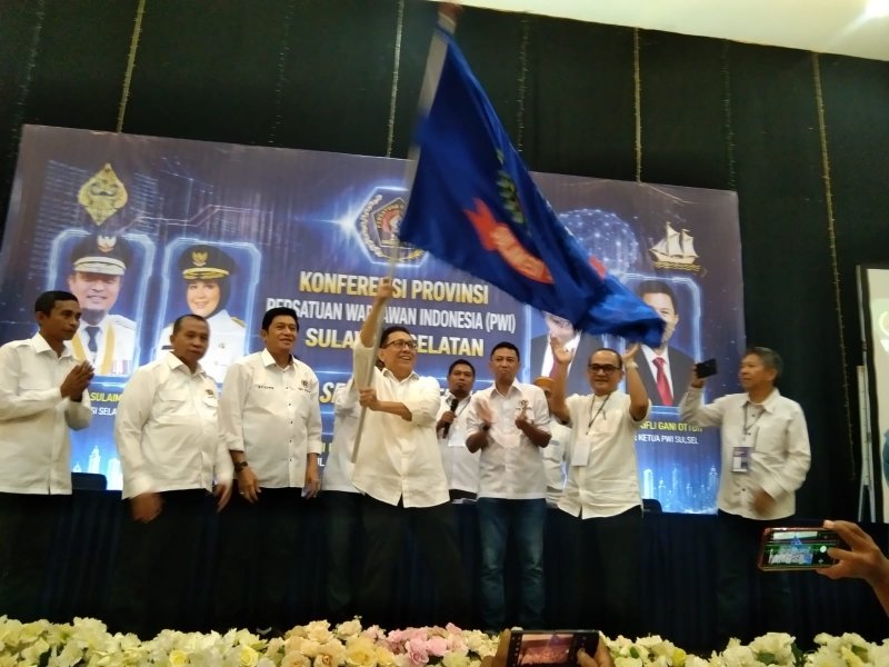 Suwardi Thahir Pimpin PWI Sulsel 2026-2031 Secara Aklamasi, Amrullah Basri Mundur dari Pencalonan
