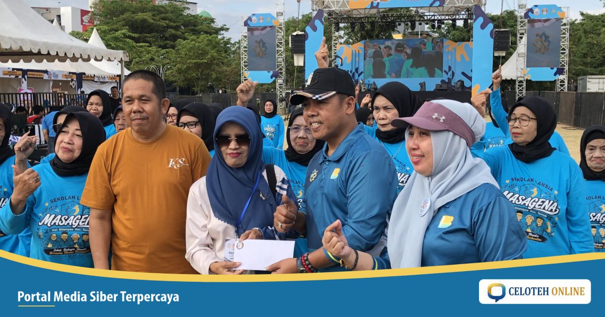 Bupati Wajo Beri Hadiah Spontan ke Lansia Peserta Senam di Harganas ke-33 Sulsel, Suasana Haru Mewarnai Jalan Sehat