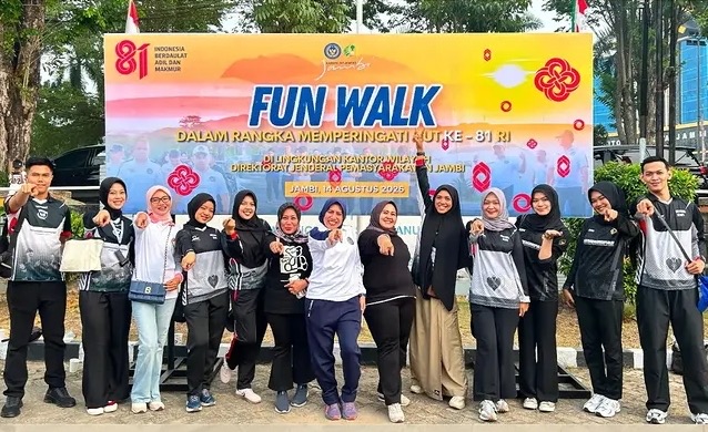 Kakanwil Ditjenpas Jambi Lepas Ratusan Pegawai dalam Fun Walk HUT RI ke-81, Lapas Perempuan Jambi Tampil Kompak