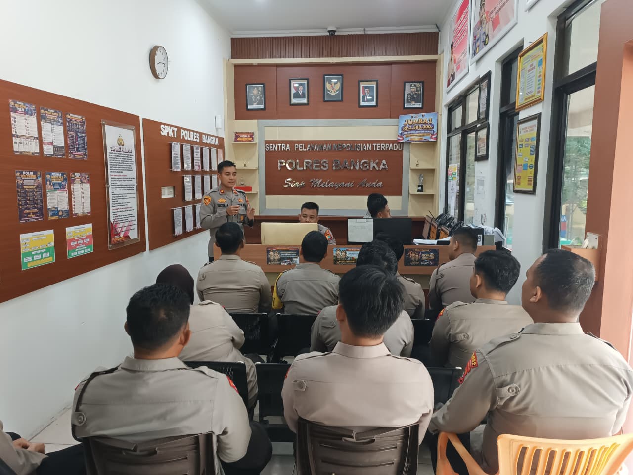 Polres Bangka Latih Personel Call Center 110, Kapolres Tekankan Respons Cepat dan Pelayanan Humanis ke Warga